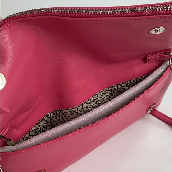 MAX STUDIO CLUTCH PURSE NWOT - Picture 5 of 11